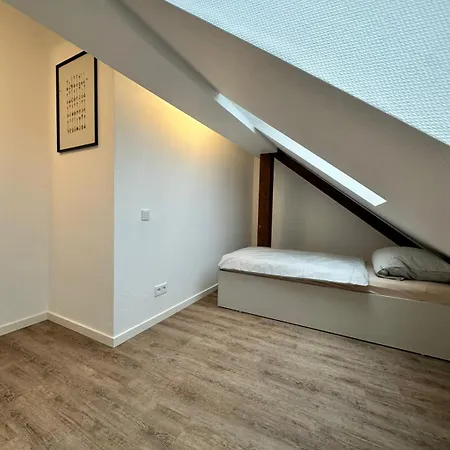 - Monteurzimmer In Halle Saale - Ideal Fuer Firmen Und Monteure Naehe Leipzig Halle Airport, Kabelsketal, Schkopau, Leuna, Merseburg * Halle (Saale)